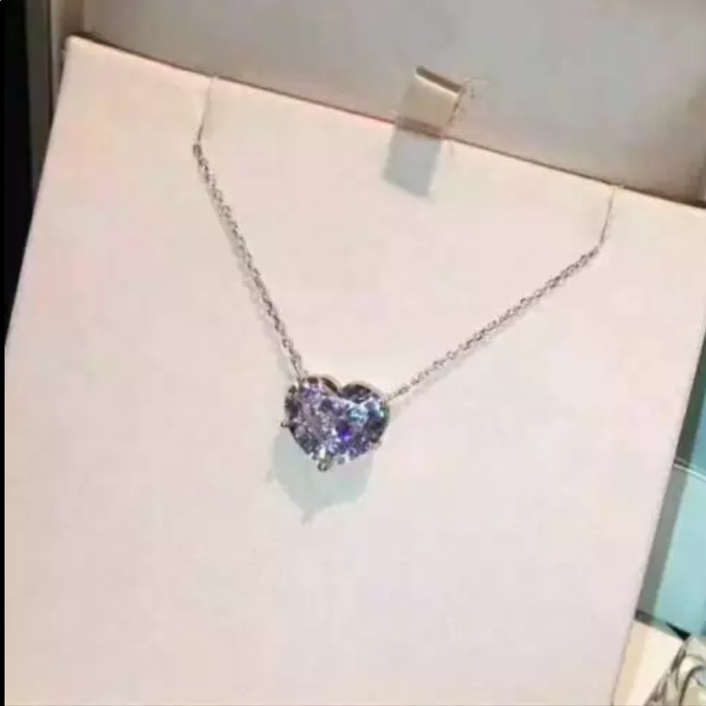 New 925 Silver Lovers Heart CZ Beautiful Necklace - Picture 3 of 4